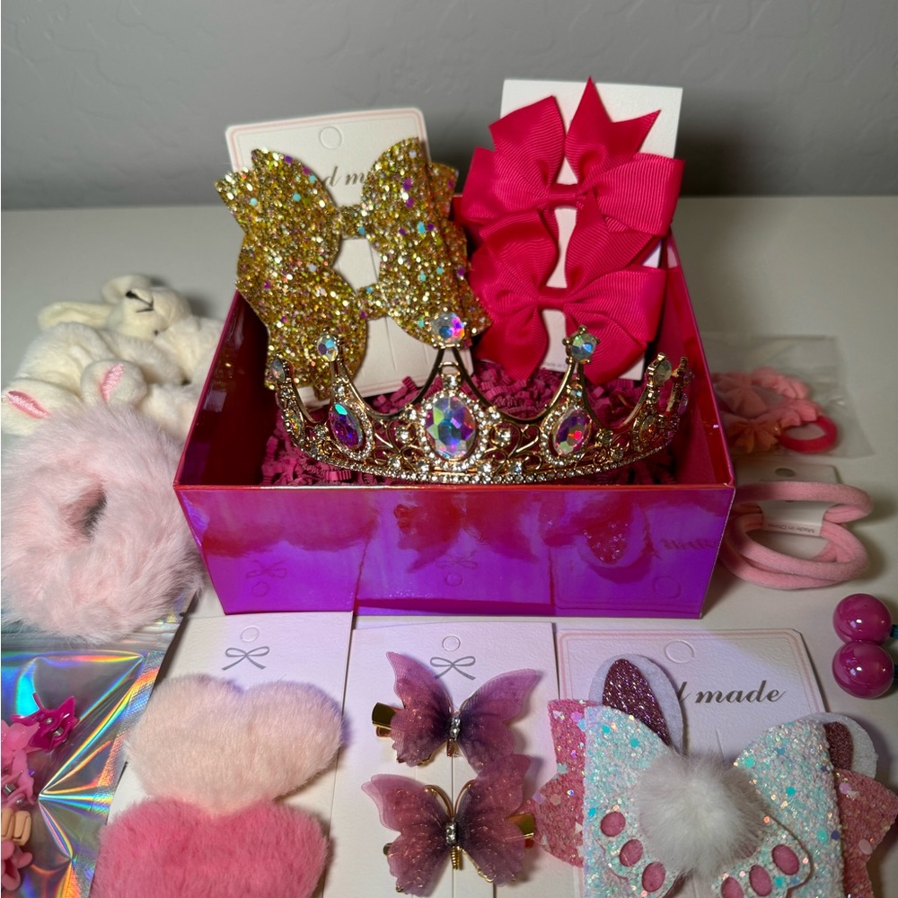 Princess Glamour Gift set. Royal hair accessories for girl. Gift for her. - Picture 3 of 6
